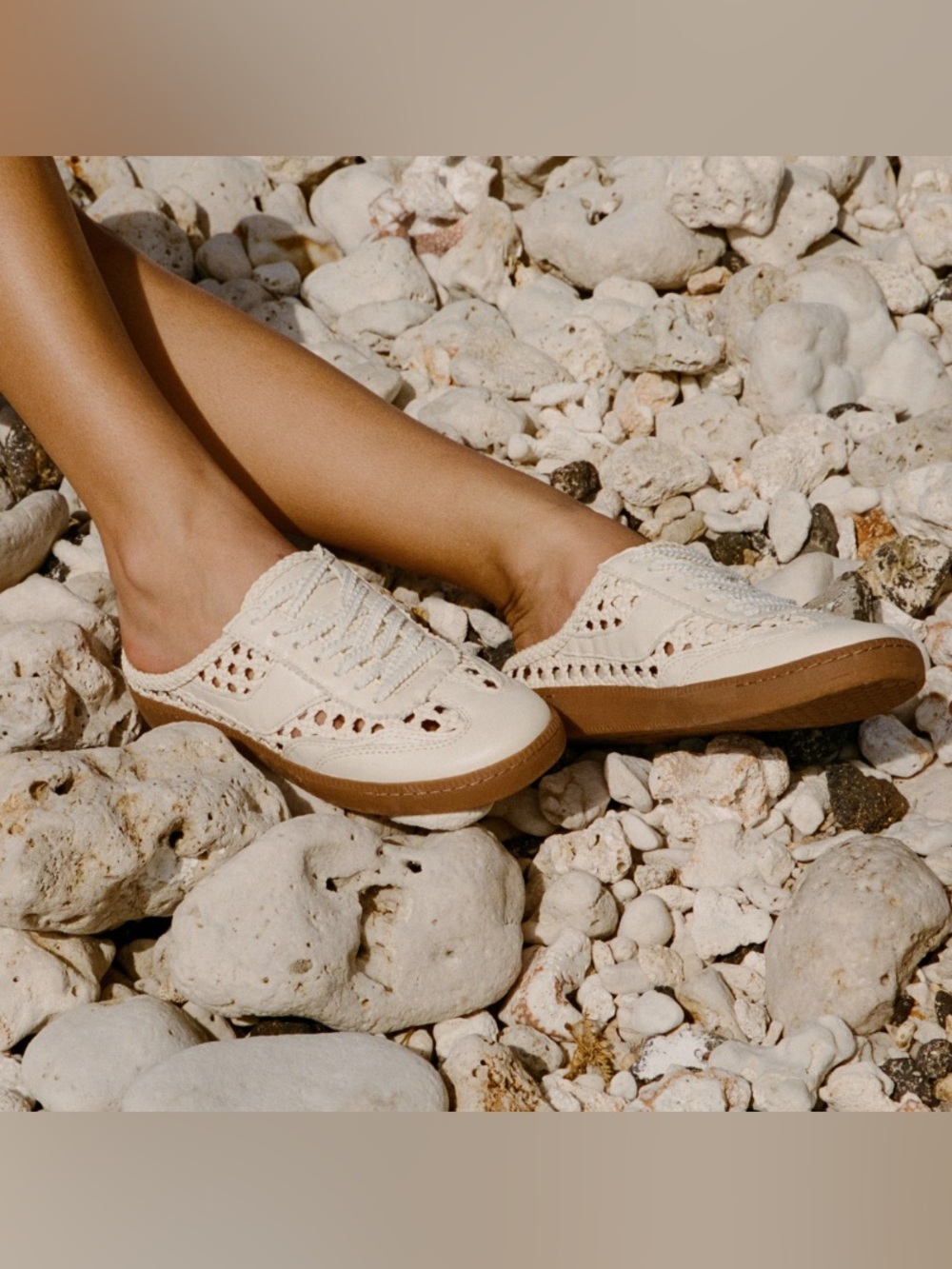 Dolce Vita notice slide woven sneakers off white woven stella